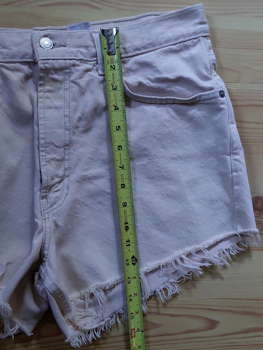 Vintage Levis 550 Cut Off Denim Shorts - Picture 5 of 6